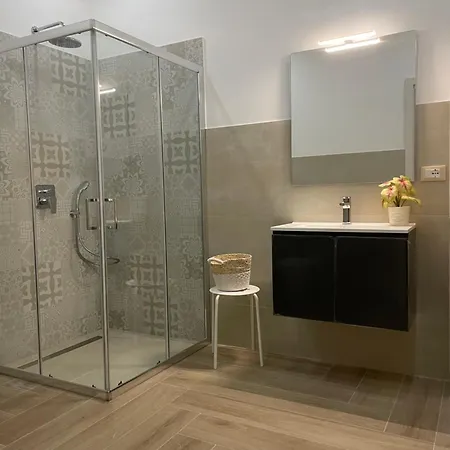 Central Apartment * Avola