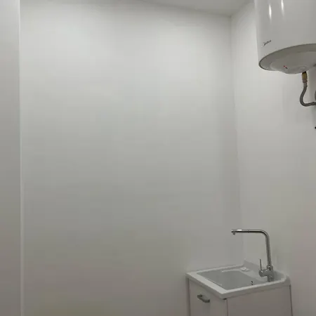 Central Apartment *