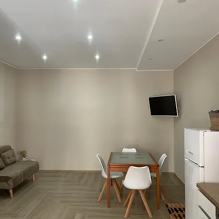 Central Apartment * アヴォラ